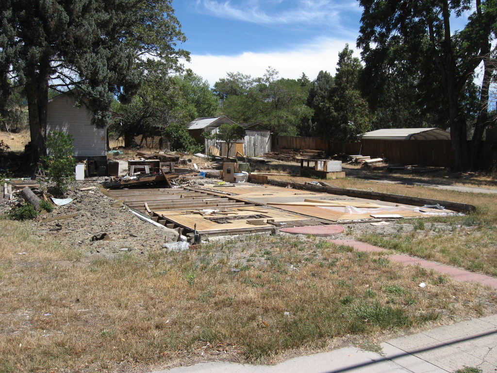 Remnants of the Farris building, June 20, 2015