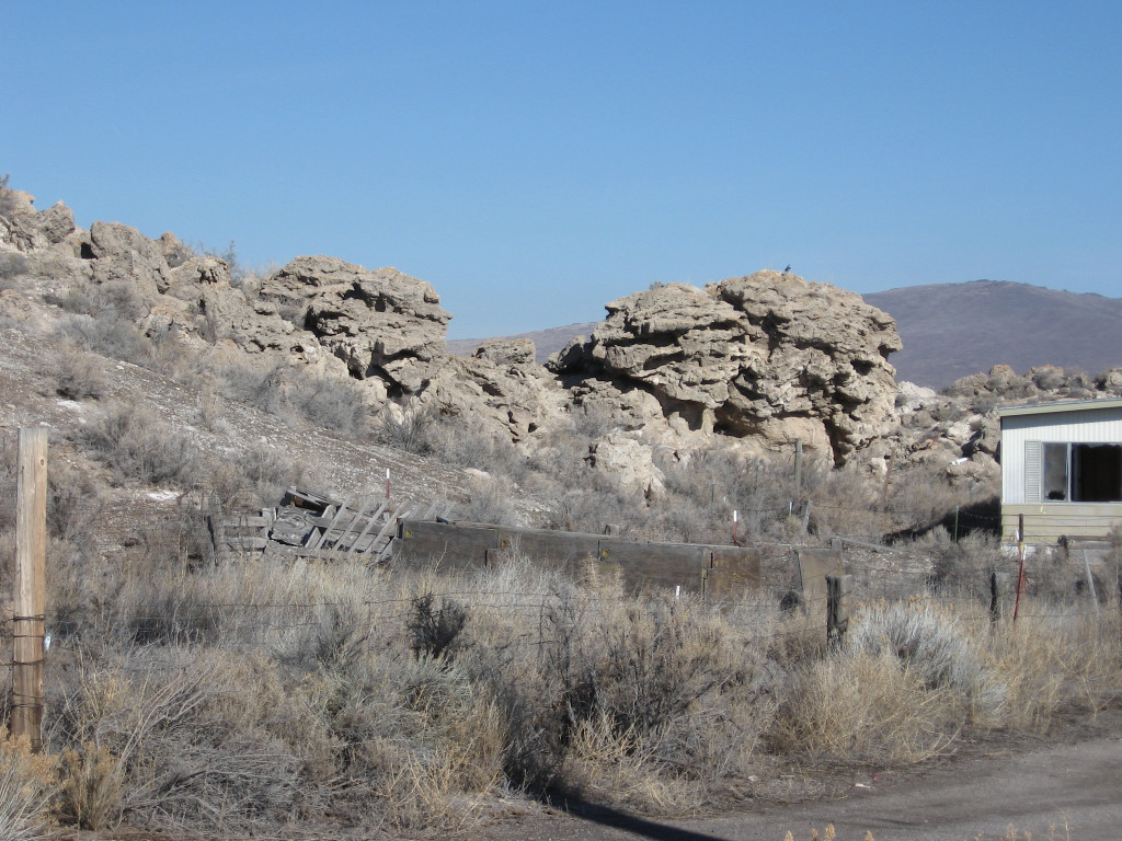 Tufa formations, Wendel Hot Springs, February 7, 2016