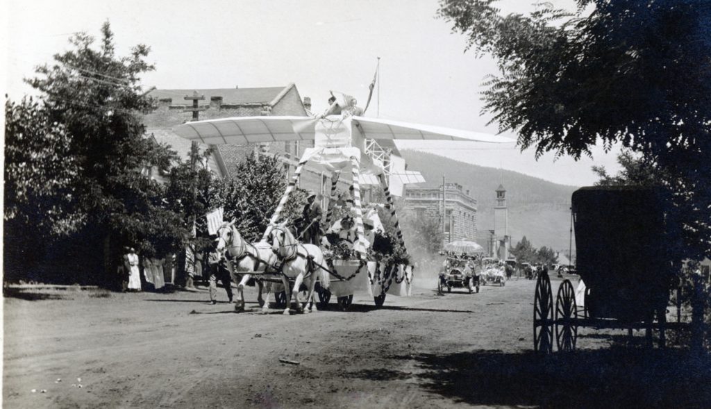 4th of July Parade, Susanville, 1912. Courtesy of Leona Byars