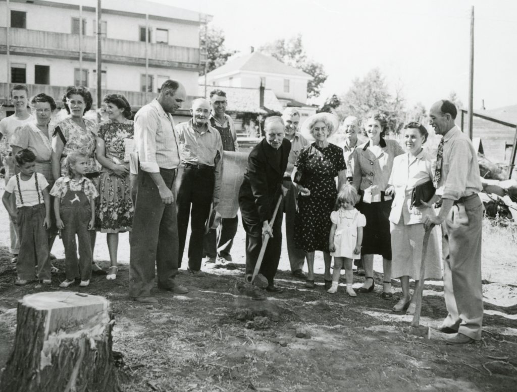 Groundbreaking ceremony at Sacred Heart. Courtesy of Mario and Pauline Vial