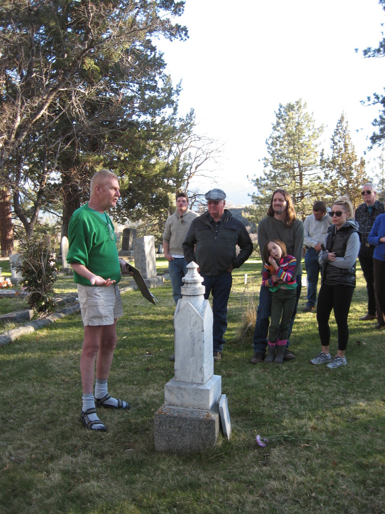 The graves of Richard and Margaret Thompson