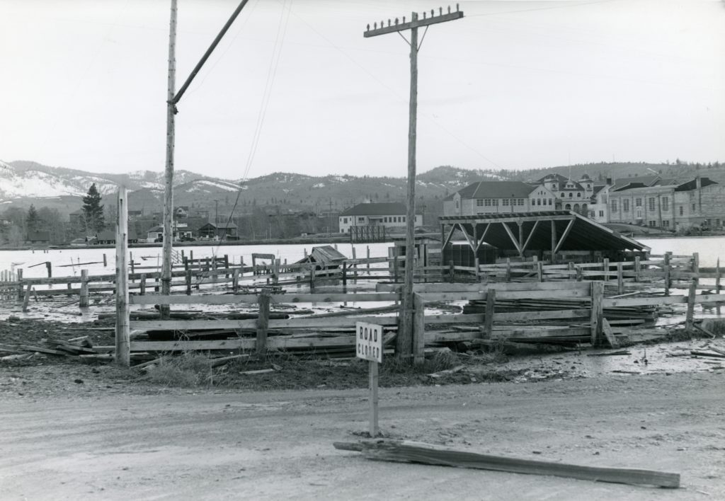 The flooded dairy, April 1938. Courtesy of Betty Barry Deal